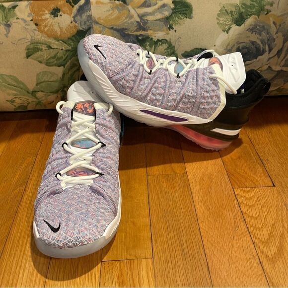 Nike LeBron XVIII 18 Purple White Black Pink CW2760 900 - SIZE 5.5Y / Women's 7 - Picture 1 of 5
